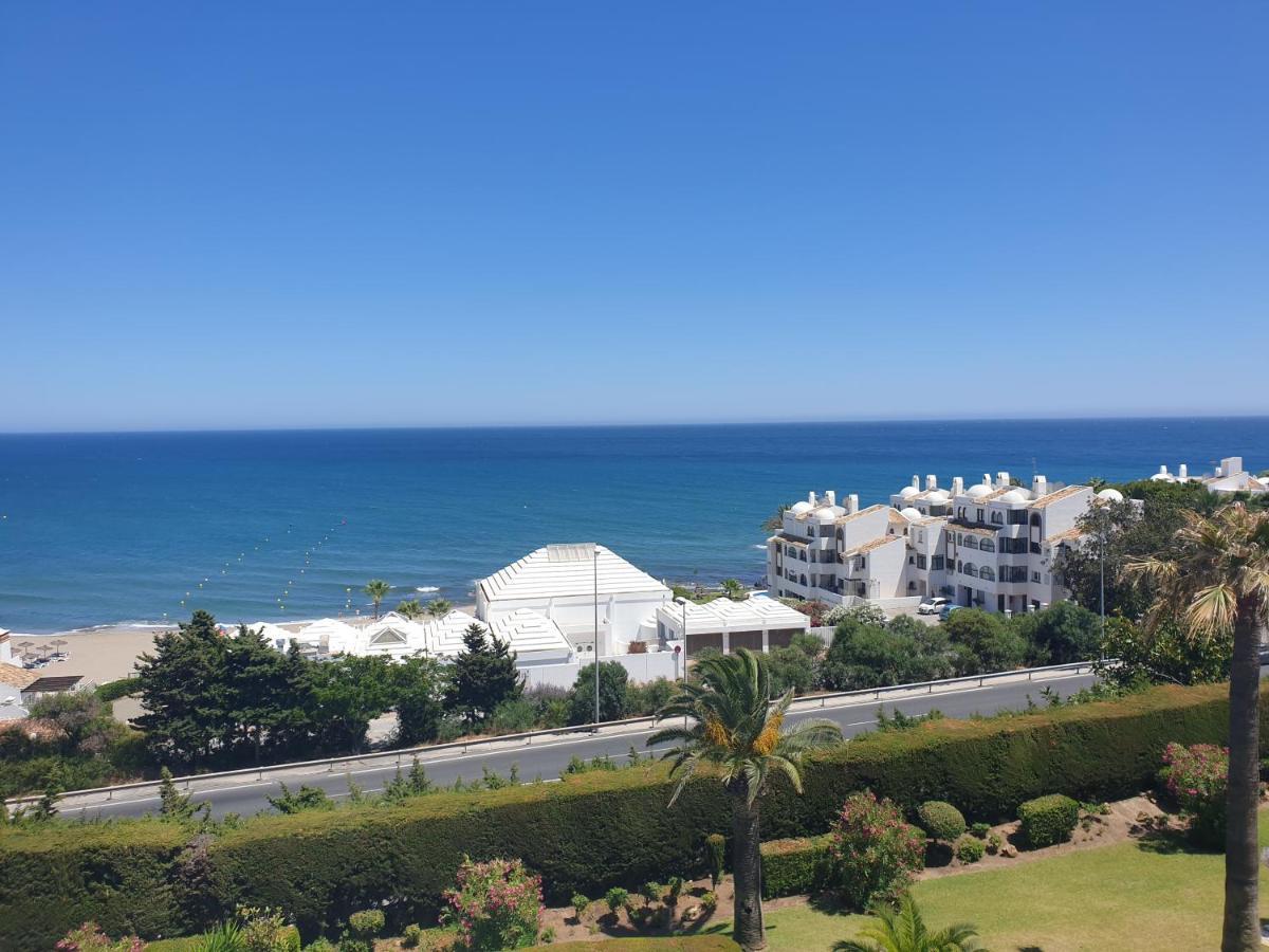 Modern Apartment With Sea View Close To Marbella Михас Экстерьер фото